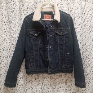 Women's Levi's Sherpa Lined Neck Denim Jacket